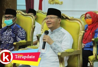 Gubernur Bengkulu Rohidin Mersyah saat menggelar Halal Bihalal secara virtual