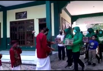 Suasana Pembagian Bansos