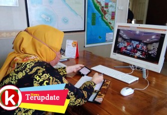 virtual meeting terkait ketahanan pangan daerah yang dipimpin oleh Plh. Direktorat Jendral Bina Pembangunan Darah (Bangda) Kemendagri yang diikuti Asisten II Setda Provinsi Bengkulu Yuliswani