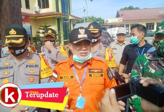Bupati dan Kapolres Batu Bara Lepas Satuan Penyemprotan Disinfektan