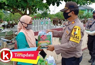 Polres Tanjungpinang bagikan beras ke warga
