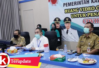 Bupati melaksanakan halal bihalal melalui vidkon bersama Dandim, Kapolres dan Management KSH Pati