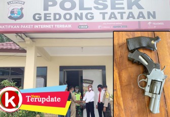 Polres Pesawaran Terima Satu Pucuk Senjata Air Soft Gun dari Warga