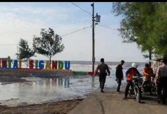 Polsek Batang Kota Giatkan Patroli Pesisir Pantai