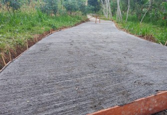 Jalan Desa di Dusun Ngeopoh Kini Mulai Nampak Rapi