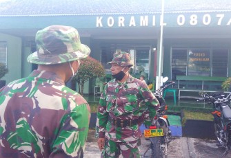Ternyata Ini yang Disampaikan Bataud Koramil 0807/18 Kepada Anggota TNI