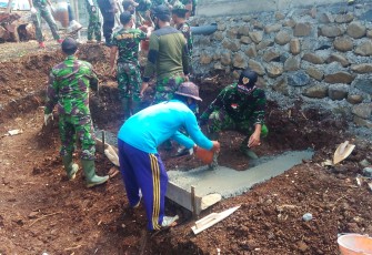 Saptiktank Mushola Sudah Mulai di Cor di Hari ke 5 TMMD