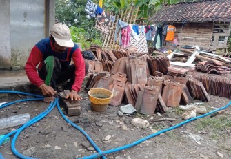 Sumin Berikan yang Terbaik Buat Para Satgas TMMD