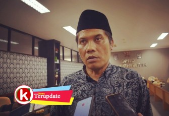 Ketua DPRD Kabupaten Blitar Suwito Saren Satoto (foto: Faisal NR / Klikwarta.com) 