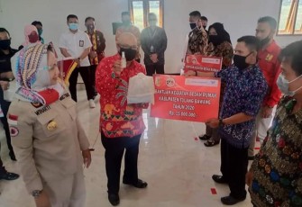 Program Metode 3T Bedah Rumah Dilaunching Bupati Winarti