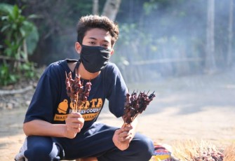 Serunya Nyate Bareng Wali Asuh dan Santri di Pesantren Tahfidz Daarul Qur'an Takhassus Cinagara