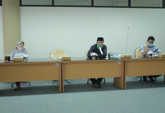 Pimpinan DPRD Kabupaten Blitar Pimpin Rapat 