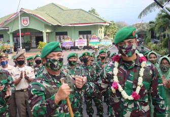 Tradisi Penerimaan Dan Pelepasan Dandim 0714/Salatiga