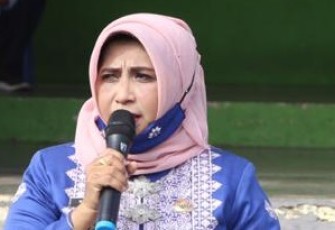Plt Wali Kota Tanjung Pinang Hj Rahma