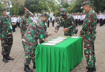 Brigjen Jannie Pimpin Penandatanganan Pakta Integritas