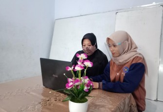 Mengenal Pembelajaran Online Dengan Mahasiswa KKN Umsida