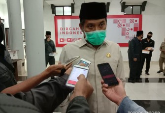Ketua DPRD Kabupaten Blitar Suwito Saren Satoto (foto: Faisal NR / dok. Klikwarta.com) 