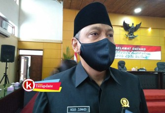Wakil Ketua DPRD Kota Blitar Agus Zunaidi (foto: Faisal NR / Klikwarta.com) 