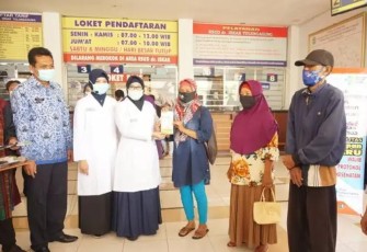 RSUD Dr Iskak Peringati Hari Keselamatan Pasien Sedunia Dengan Penyuluhan dan Pembagian Masker 