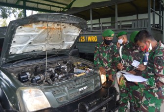 Yonif 725/Woroagi Gelar Pemeriksaan Kendaraan Dinas Dan Kendaraan Pribadi