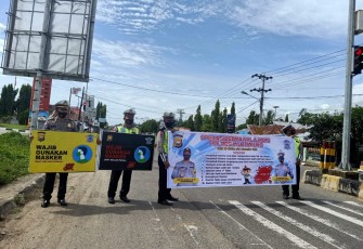 Sat Lantas Polres Mukomuko Gelar Penerangan Keliling