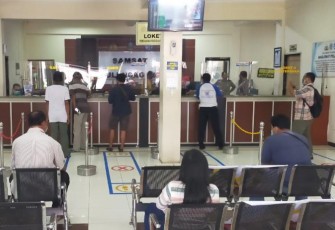 Masyarakat Tulungagung Tetap Antusias Bayar Pajak Kendaraan Meski Dalam Masa Pandemi 