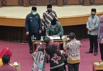 DPRD Malang Sampaikan Perubahan Propemperda Kabupaten Malang Tahun 2020/2021
