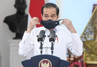 Presiden Joko Widodo mengutuk keras segala bentuk tindak teror dan di luar batas kemanusiaan yang terjadi di Kabupaten Sigi, Sulawesi Tengah.  dalam keterangan resminya di Istana Merdeka, Jakarta, pada Senin, 30/11/2020.  