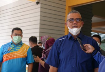 Bupati Bintan Apri Sujadi