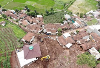 Cerita Masjid An-Nur Tetap Kokoh Meski Dua Kali Dihantam Longsor