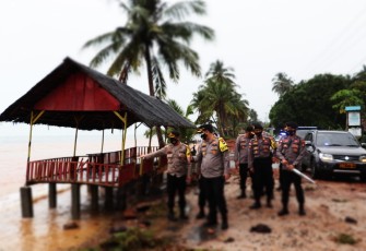 Kapolres Lingga Pantau Langsung Pemukiman Warga Sekitar Pesisir Pantai