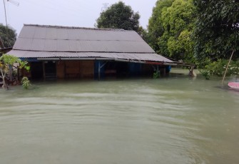 Kondisi Rumah Warga Yang Terkena Bencana Banjir di Desa Lancang Kuning 