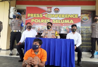 Polres Seluma Melakukan Konferensi Pers 