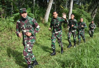 Prajurit Korem 073/Makutarama Laksanakan Kegiatan Lari Bersama