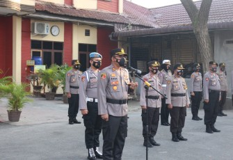 Kapolres Tebing Tinggi AKBP Agus Sugiyarso SIK Pimpin Apel Pam Tahun Baru Imlek