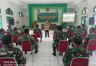 Kodim 0735 Surakarta mengadakan kegiatan Penanaman Motivasi Kerja di Masa Pandemi dengan motivator Pakar Komunikasi dari BNPB DR. Aqua Dwipayana, dengan tema Sharing Komunikasi dan Motivasi ‘Tetap Produktif Dan Menghasilkan Kinerja Terbaik Pada Tahun 2021 Meski Masih Pandemi Covid-19, Senin (01/2/2021).