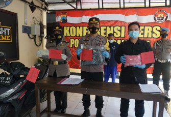 Kabag Ops Polres PurbaIingga Kompol Pujiono dalam keterangan pers di Mapolres