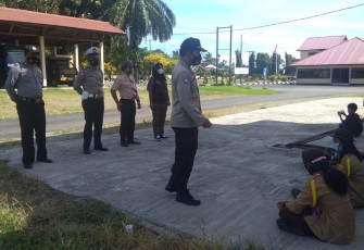 Latih Saka Bhayangkara Polres Bengkulu Selatan Sosialisasi Protokol Kesehatan