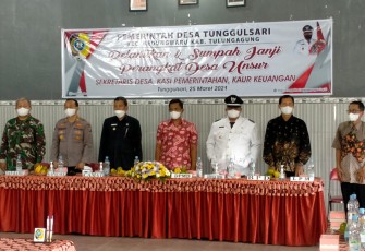 Pelantikan Perangkat Desa Tunggulsari Dengan Protokol Covid-19