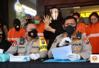 Kabid Humas Polda Jatim Kombes Pol Gatot Repli Handoko