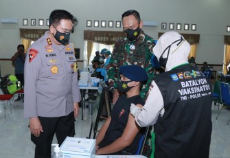 TNI-Polri Nusa Tenggara Barat Bentuk Batalyon Vaksinator