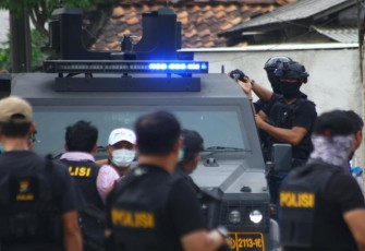 Densus 88 Tangkap Terduga Teroris di Jawa Tengah