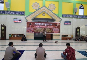 Polda Kepri Gelar Peringatan Nuzulul Quran di Masjid Al Halim 