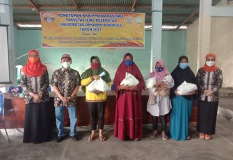 KKN Fikes Unived di Rejang Lebong Diakhiri Baksos