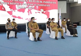 Pengarahan Presiden RI secara virtual Kepada Kepala Daerah se-Indonesia Melalui Zoom Meating