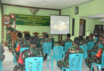 Ceramah binroh untuk anggota Kodim Jepara
