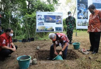 Ganjar meletakkan batu pertama pembangunan Jateng Valley