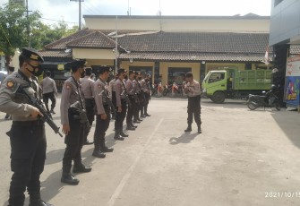 Bintara Remaja Polres Tulungagung Latihan Marksmanship Persenjataan