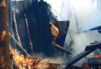 Rumah Milik Yaya di Desa Wado Girang Sumedang 'Ludes Dilalap Api'