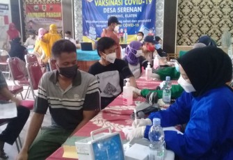 Vaksinasi Covid-19 Dosis 2  Warga Desa Serenan, Juwiring, Klaten